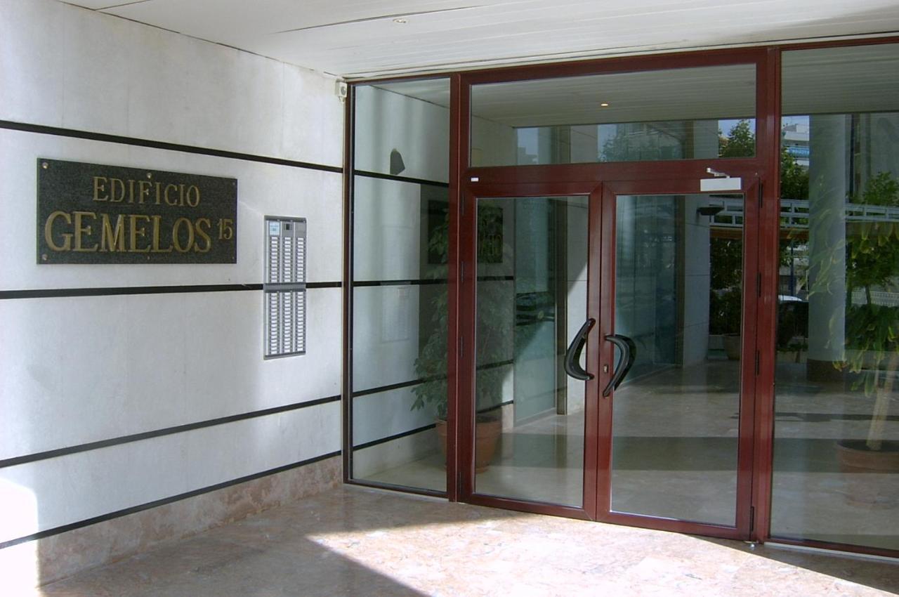 Gemelos 15 Turis - Premium Apartamentos Benidorm Exterior photo